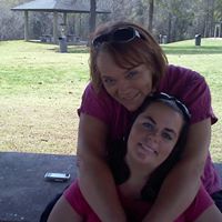 Laurie Hurst Photo 20