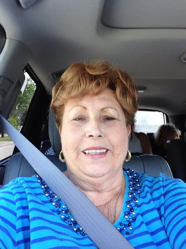 Eleanor Lawson Photo 4