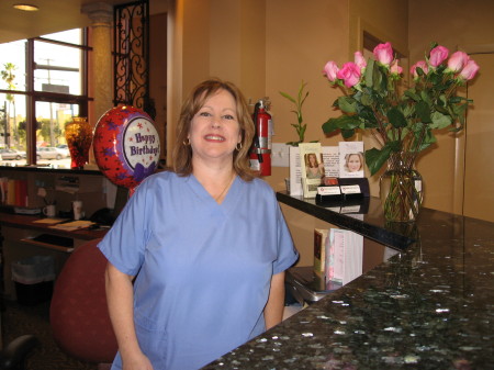 Donna Hamilton Photo 27