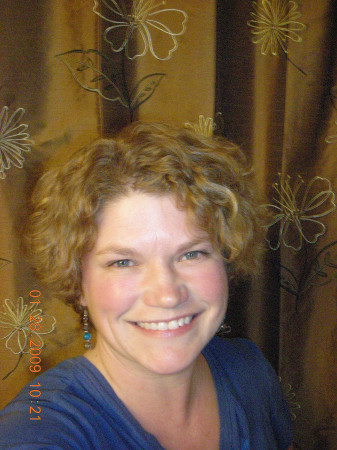 Kelly Walker Photo 17