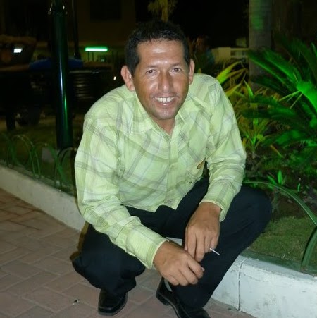 Abraham Macias Photo 22